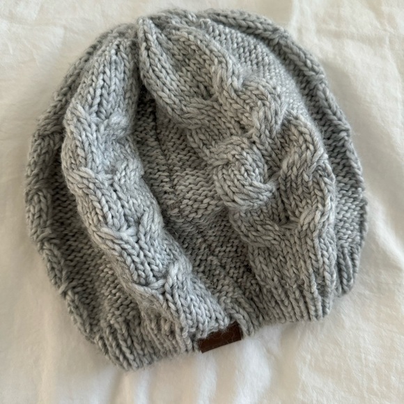 Roots knit hat - Picture 1 of 3